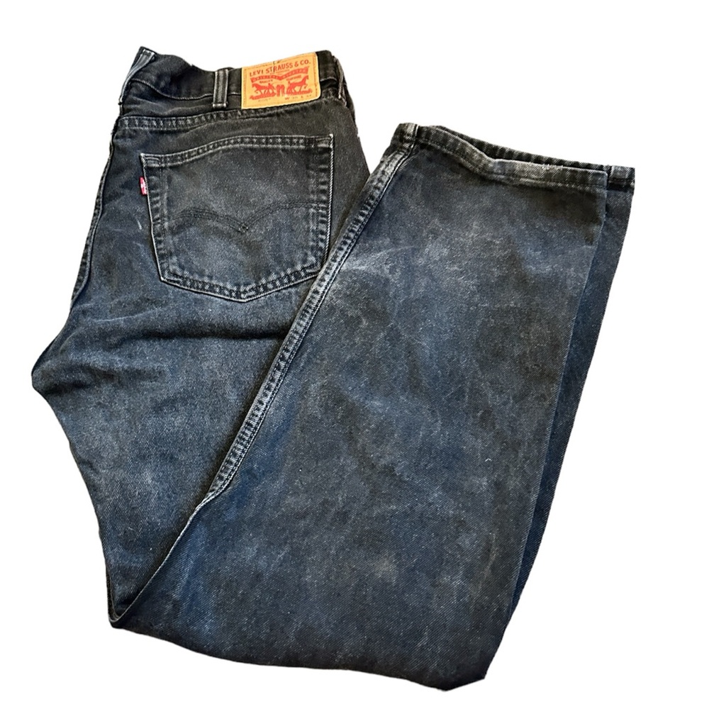 Black with white Levi jeans
